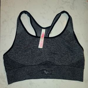Vs pink sports bra never worn